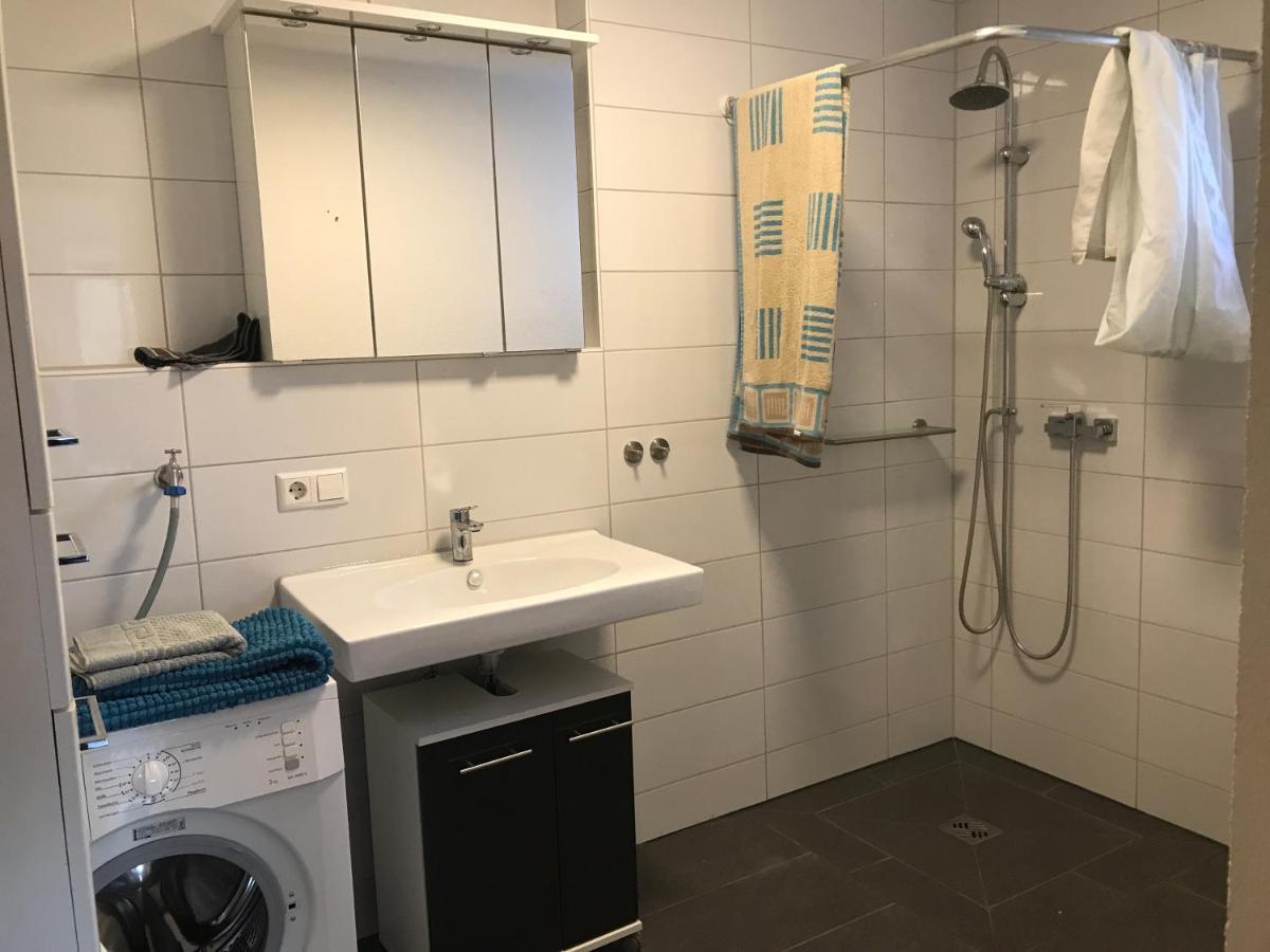 Helle & Ruhige Wohnung In Neu-Ulm Εξωτερικό φωτογραφία