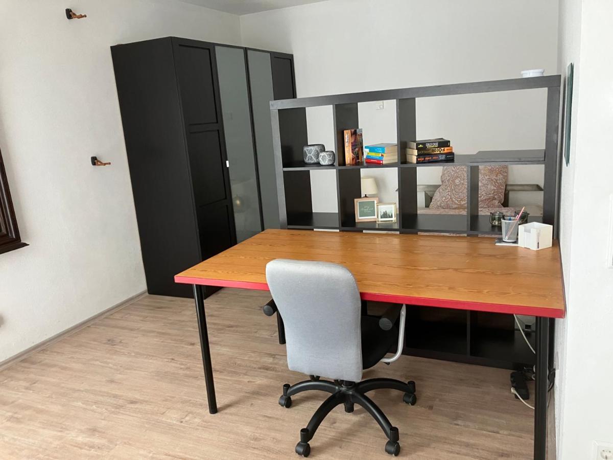 Helle & Ruhige Wohnung In Neu-Ulm Εξωτερικό φωτογραφία